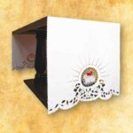 Obrus haftowany po bokach "Baranek"