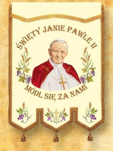 Chorągiew haftowana z wizerunkiem Św. Jana Pawła II