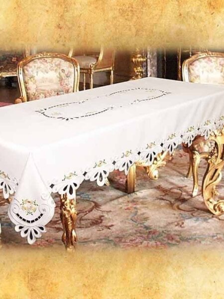 Obrus haftowany "Margaretka Maxi"