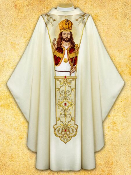 Ornat z haftowanym pasem "Jezus Chrystus Król Polski"