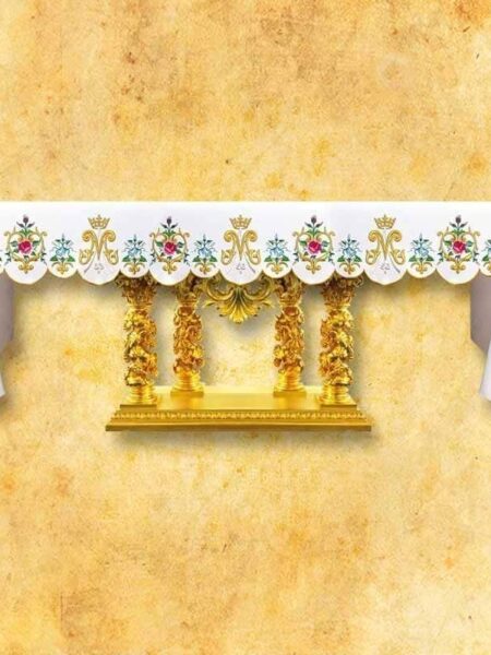 Obrus haftowany "Santa Madonna"