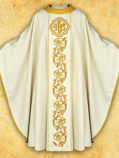 Ornat haftowany "Sanctus"